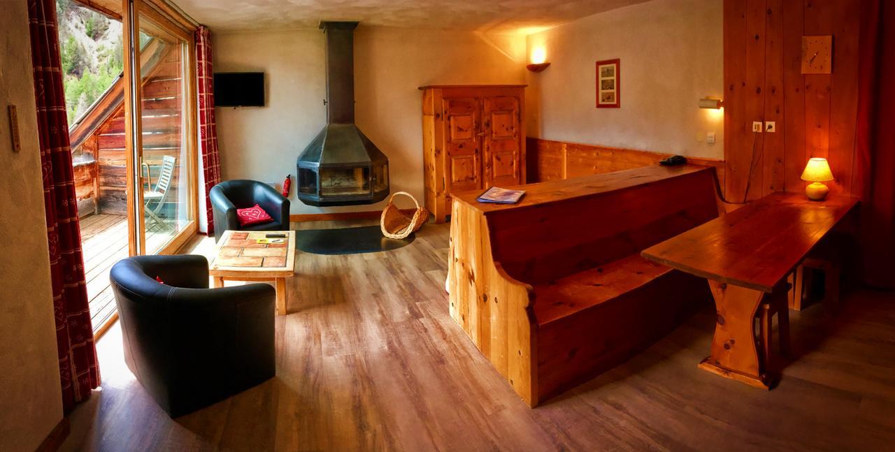 Hotel & Spa La Ferme De L'Izoard Arvieux Exteriör bild