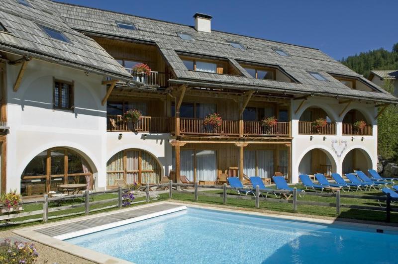 Hotel & Spa La Ferme De L'Izoard Arvieux Exteriör bild