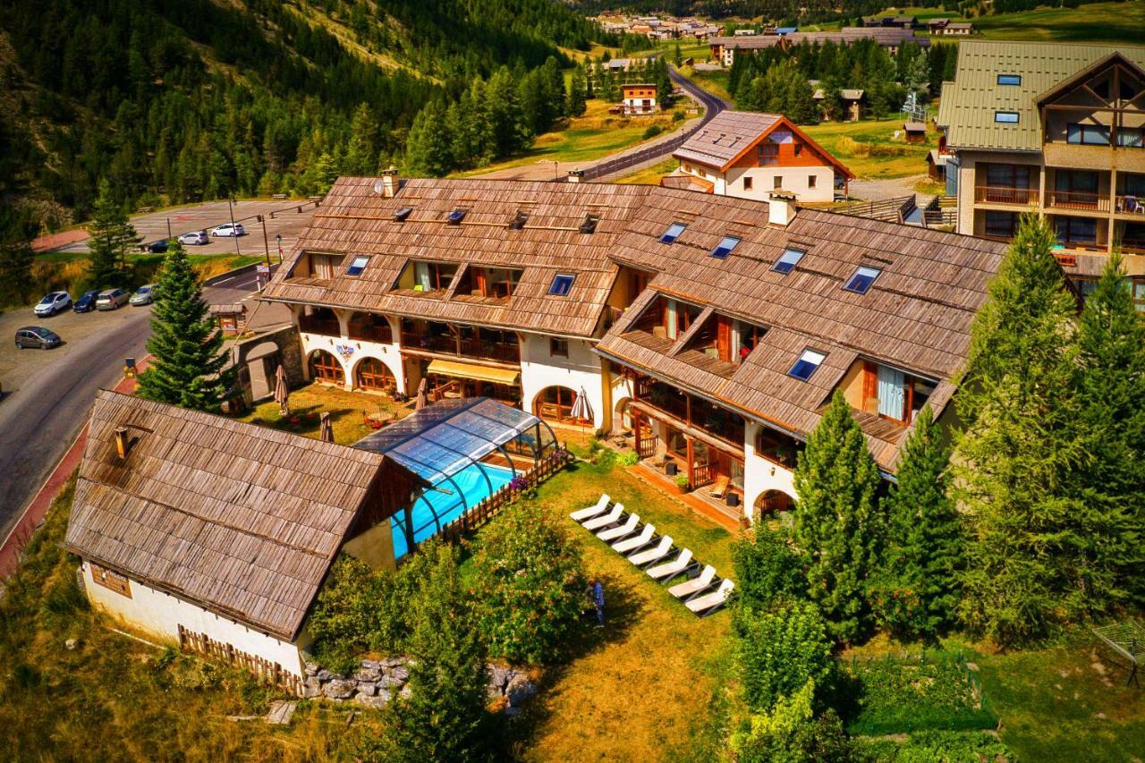 Hotel & Spa La Ferme De L'Izoard Arvieux Exteriör bild