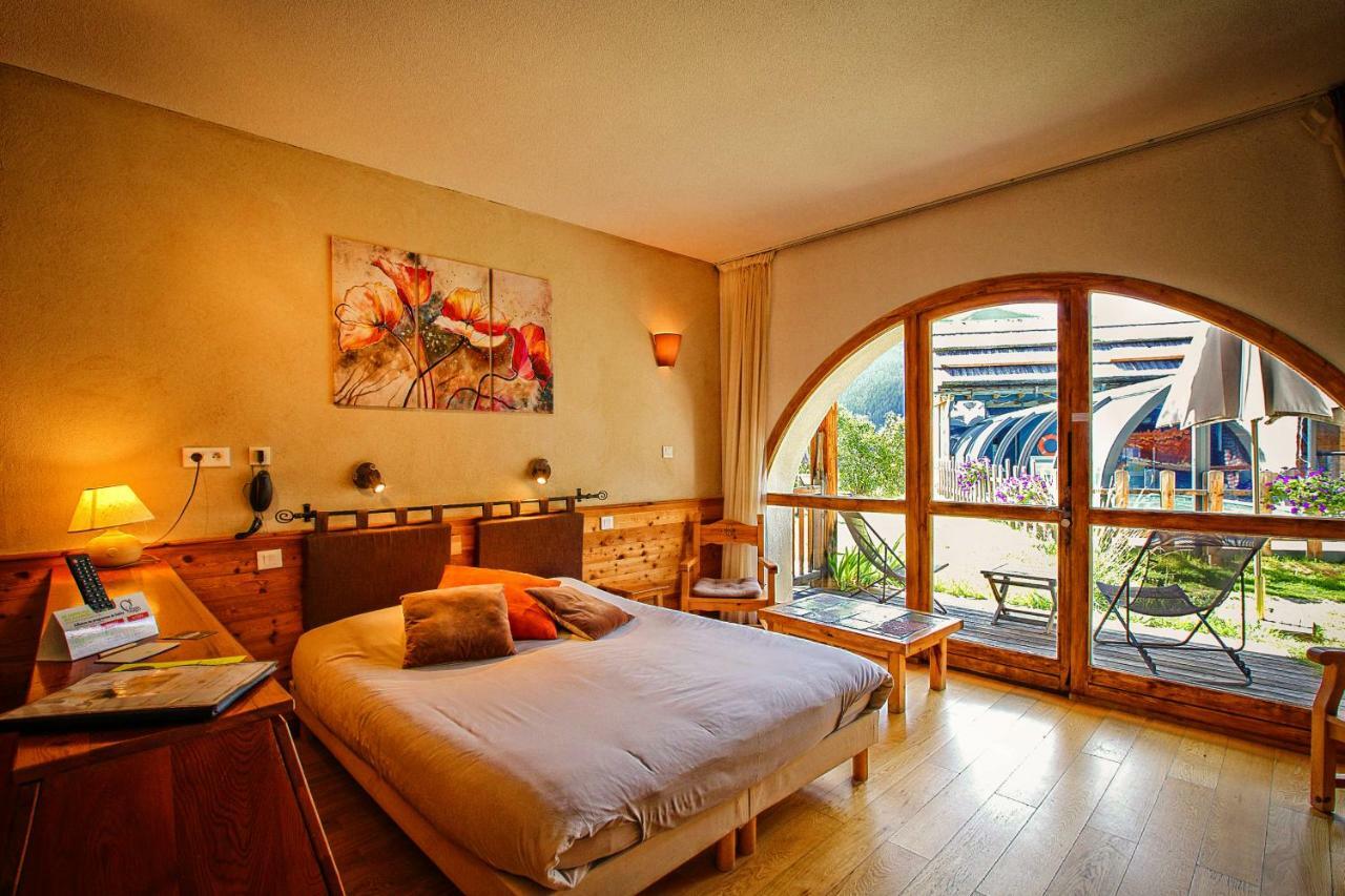 Hotel & Spa La Ferme De L'Izoard Arvieux Exteriör bild